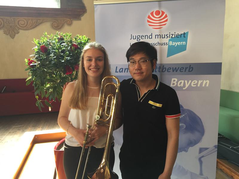 Sandra Nothnagel (Posaune) und ihr Klavierbegleiter Wonny Park beim Landeswettbewerb „Jugend musiziert“.