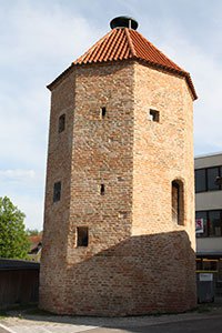 hungerturm1.jpg