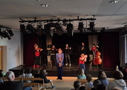 Foto 1: Das Ensemble Opera Paradiso begeisterte Groß und Klein.
