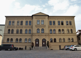 Die Städtische Musikschule befindet sich im Haus der Begegnung.
