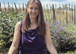 Yoga-Trainerin Daniela Cabric bietet im Seniorenbüro ab dem 7. September wieder den Augen-Yoga-Kurs an.